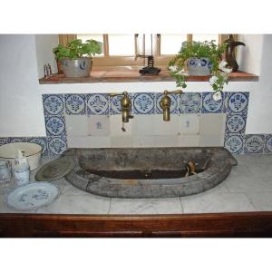 Antique Kitchen Taps, Cold Water Taps Connectable To The Existing Water Supply System