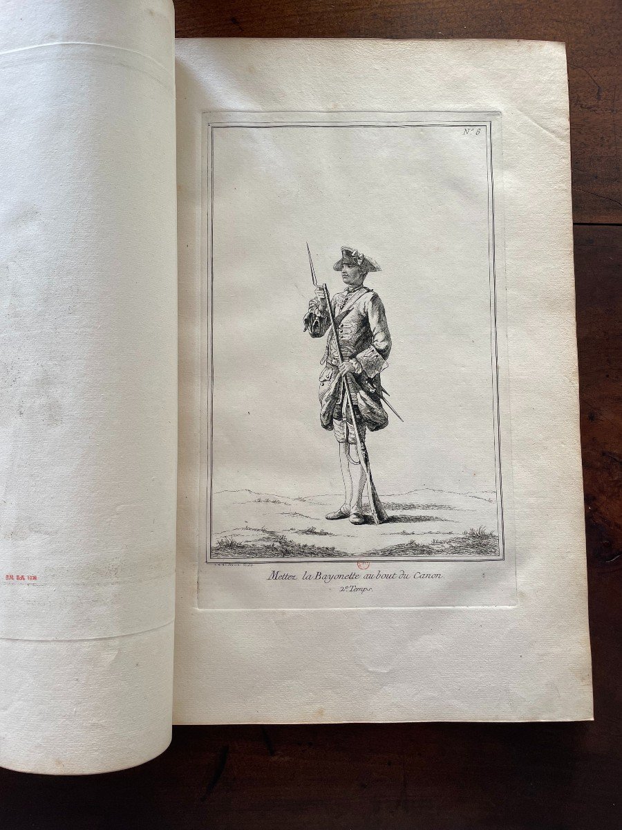Libro "Exercice del'Infanterie francoise ordonne para le Roy". Parigi 1757-photo-4