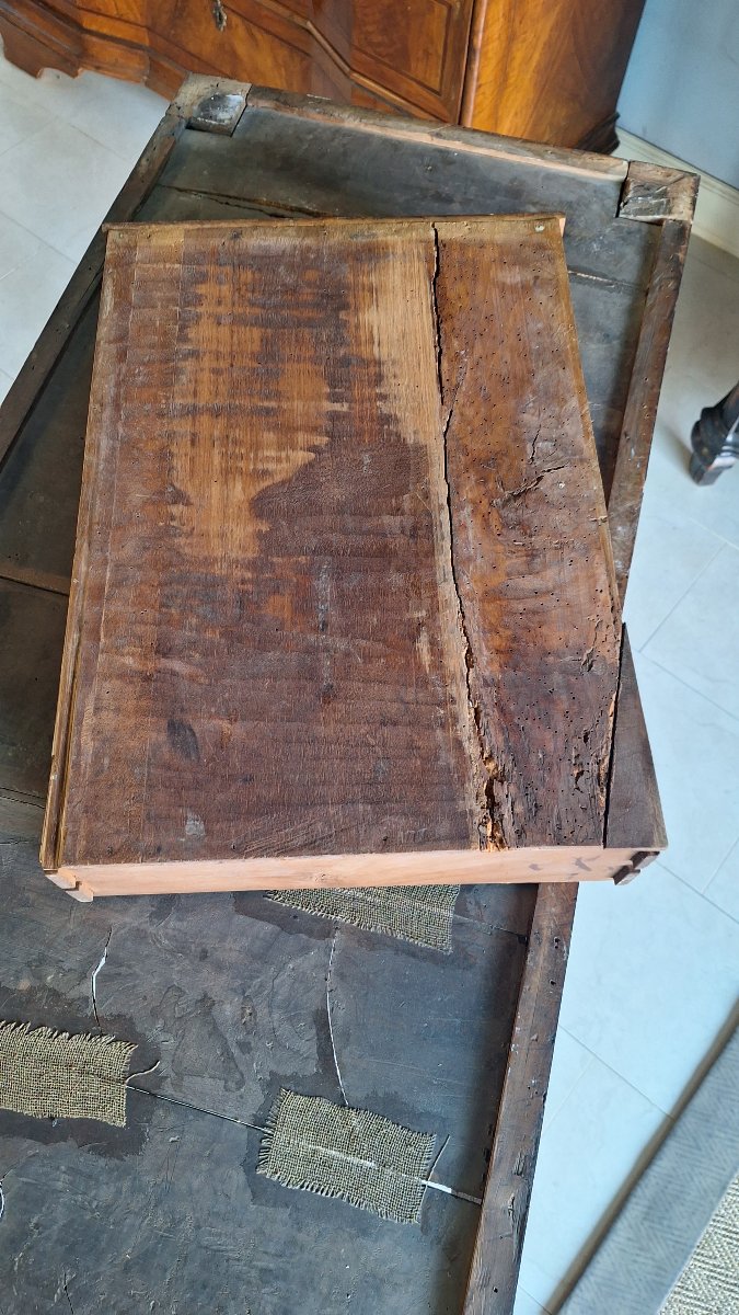 Console Luigi XVI in noce con intarsi, Lombardia seconda metà secolo XVIII.-photo-7