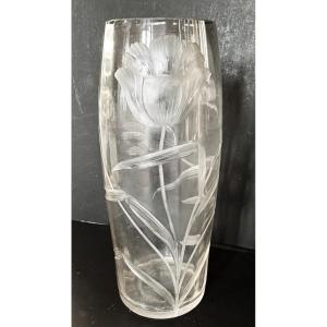 Large Art Nouveau Vase Decorated With Tulips, Cut Using A Wheel