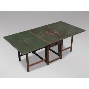 19th Century Swedish Green Painted Top Drop-leaf Dining Table