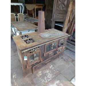 Coal And Gas Kitchen