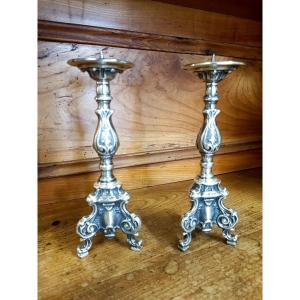 Pair Of Small Spade-shaped Candles
