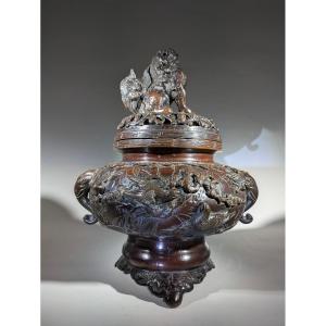 Bronze Incense Burner Japan Signed XIX