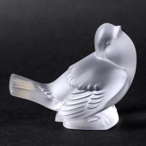 Lalique – Satin Crystal Sparrow “tilted Head” – Pressed Glass Figurine, 20th Century