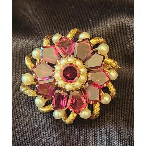 19th Century Gold Brooch With Pearls And Pink Garnets 