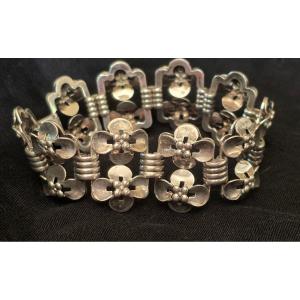 Articulated Silver 4-leaf Clover Bracelet