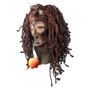 Pwo Tshokwe Angola Mask