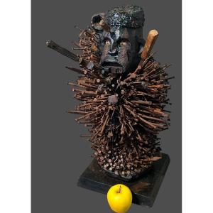 Large N'kissi Nail Fetish Statue Bakongo Kongo Congo Drc