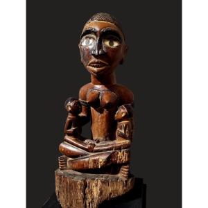 Figure Statue Of Maternity Yombé Phemba Kongo Democratic Republic Of The Congo