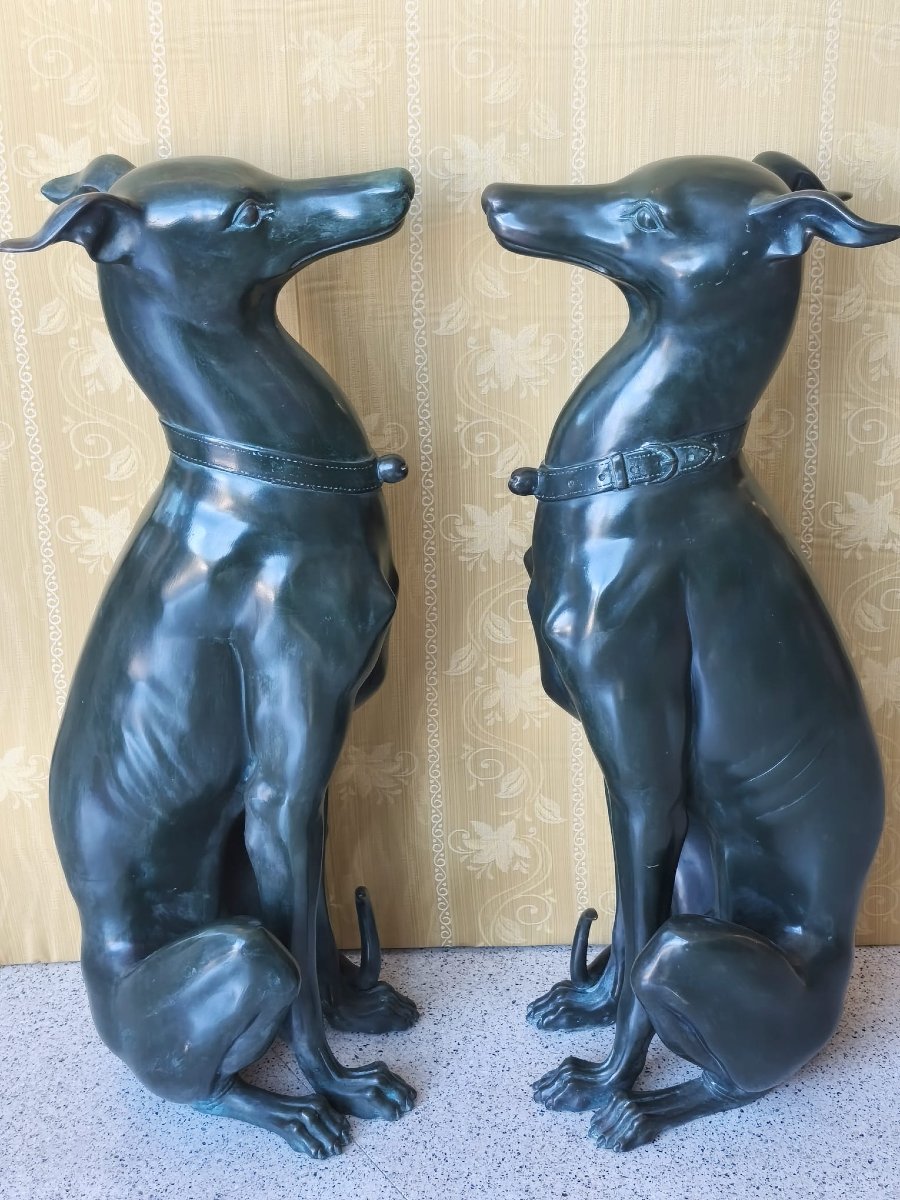 Sculture in bronzo ( coppia di cani levrieri)