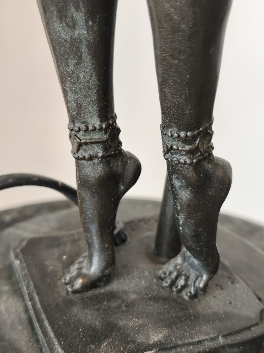 Scultura con lampada-photo-3