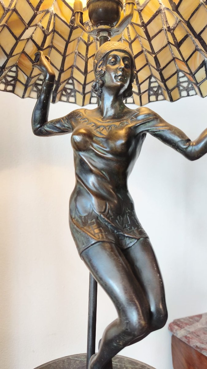 Scultura con lampada-photo-4