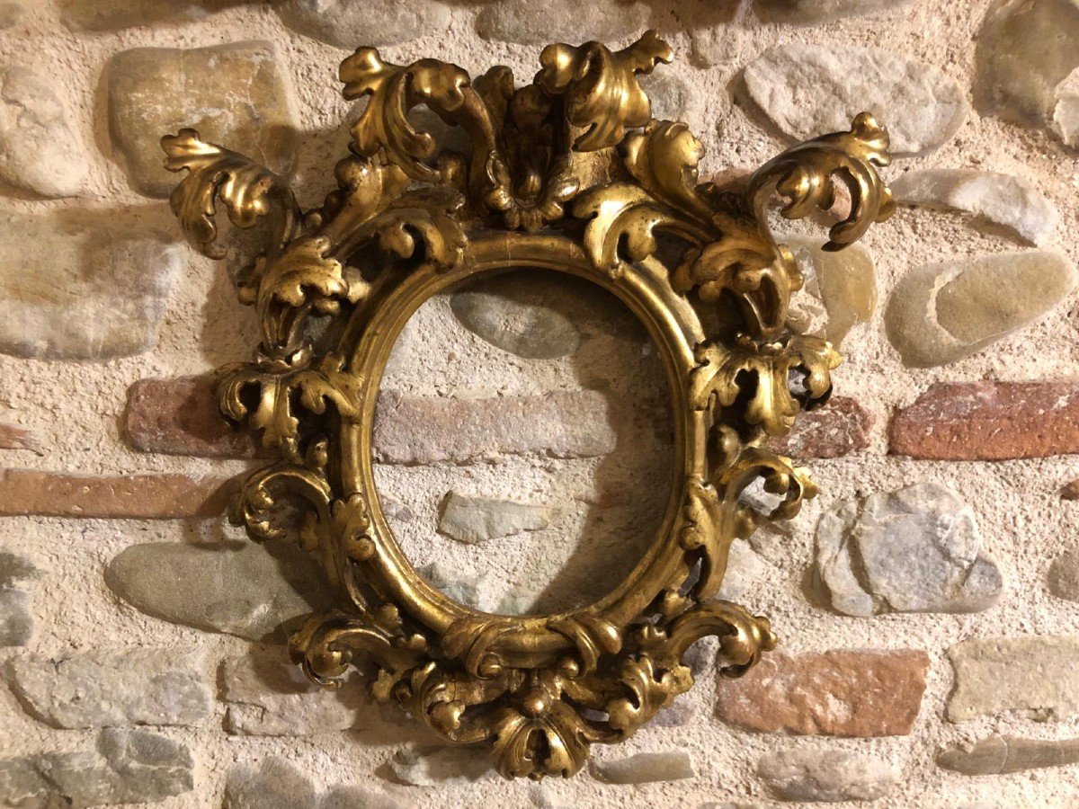 CORNICE A CARTOCCIO