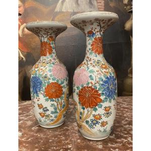 Coppia di vasi in ceramica, del XIX secolo