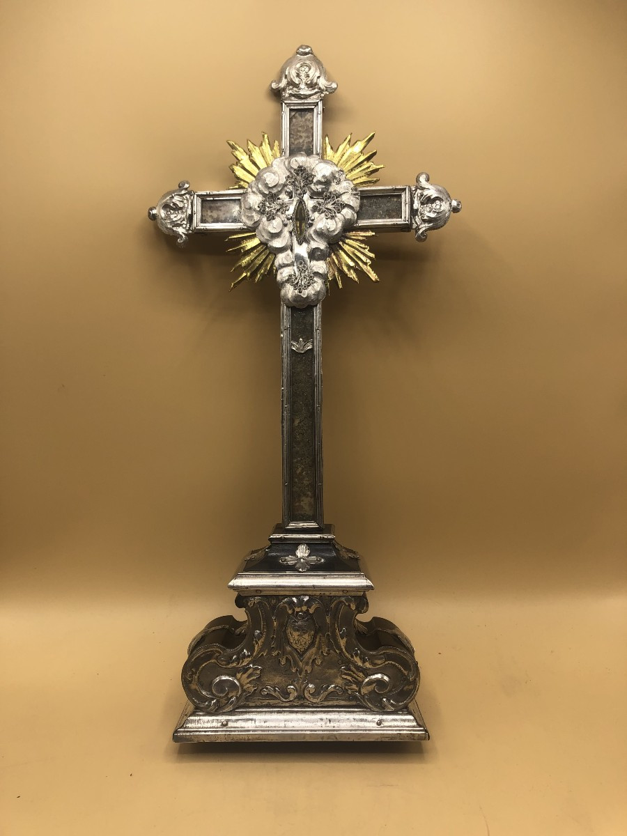 RELIQUIARIO DELLA SANTA CROCE IN ARGENTO SBALZATO