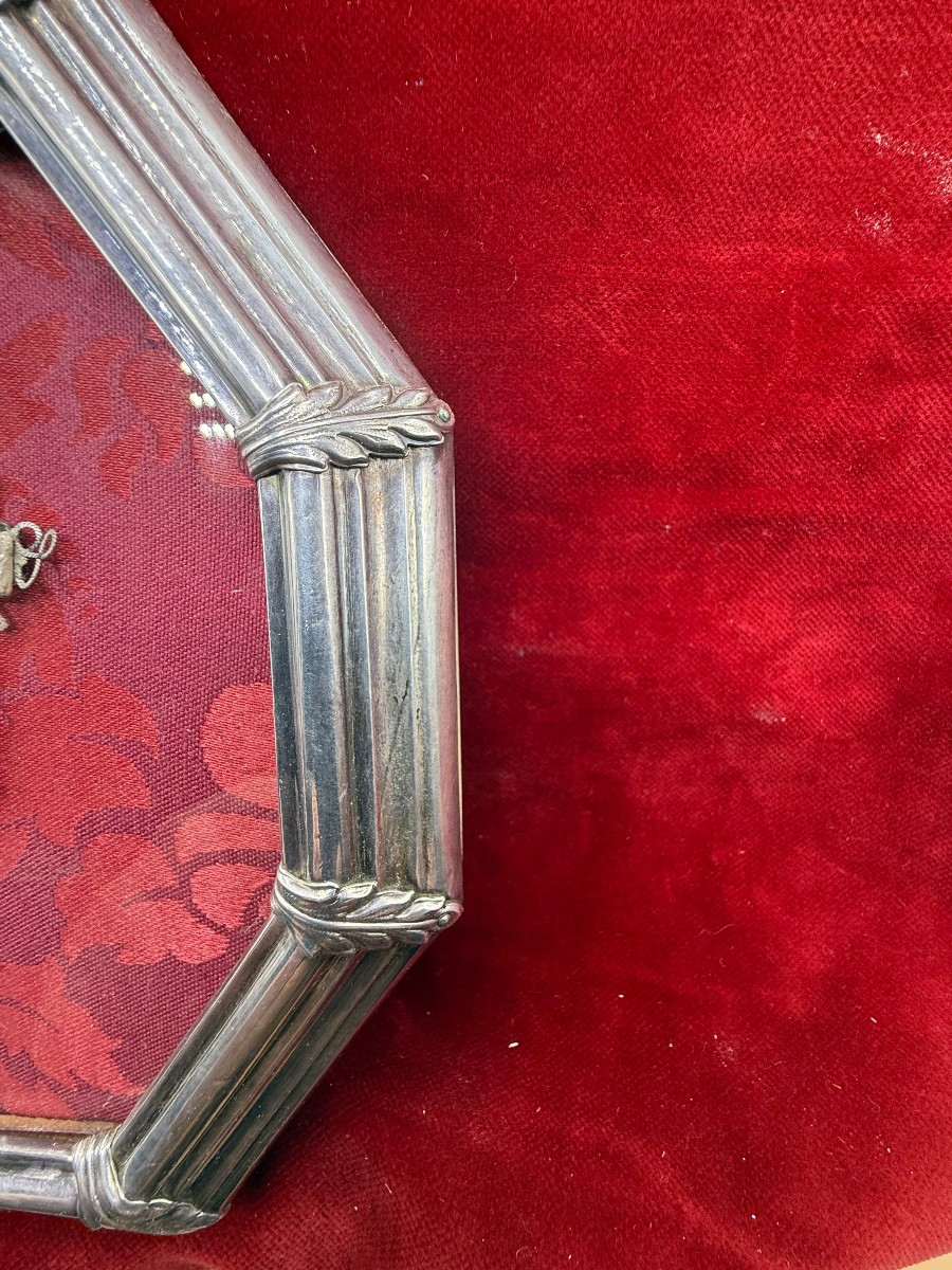 Cornice ottagona in argento con all'interno una piccola stauroteca di cristallo-photo-3