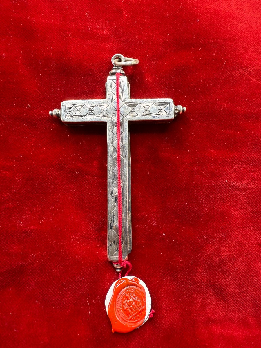 Croce stauroteca in argento massiccio con reliquia della S.Croce oggetto del XVII°sec.  -photo-1