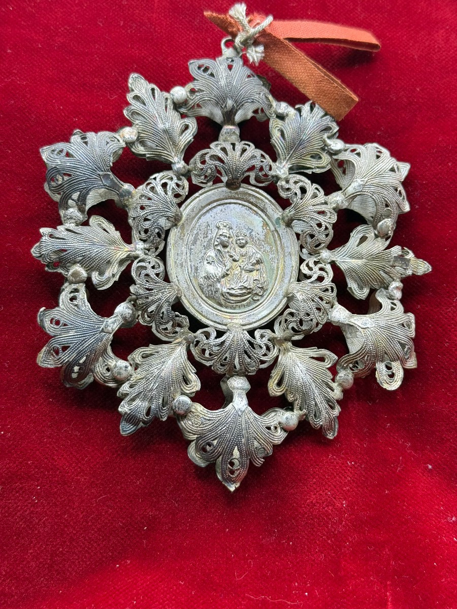 MEDAGLIONE IN ARGENTO