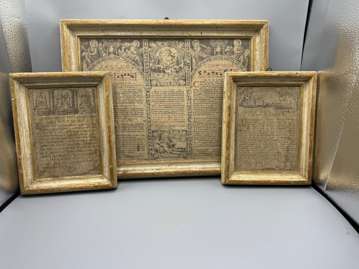 Carteglorie in legno dipinto e oro zecchino con stampe originali del XVII° sec. 