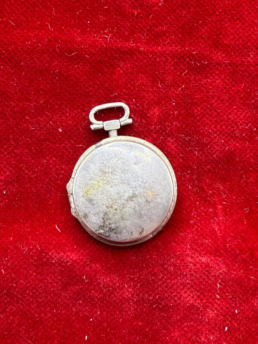 Reliquiario in argento di un frammento della tunica di N.S.G.C.   "indusio"-photo-3