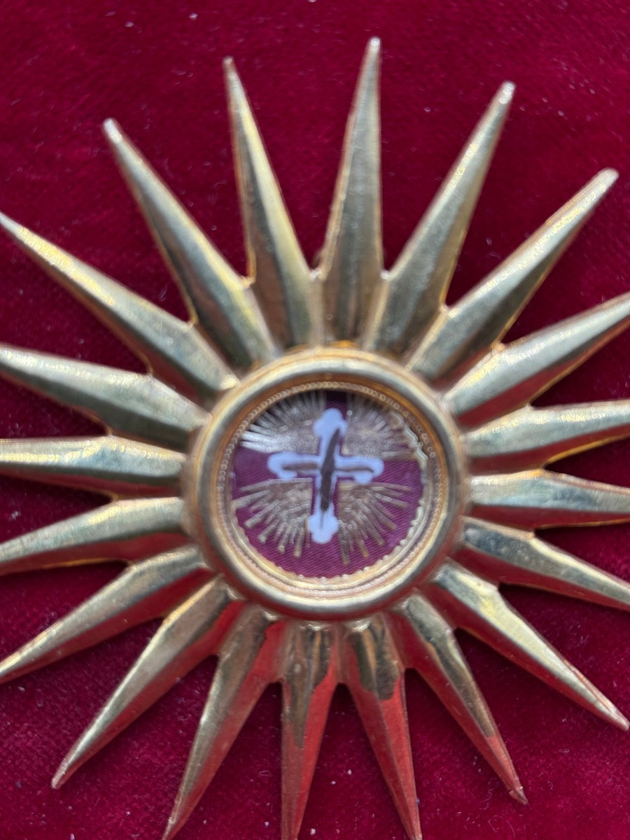 Reliquiario in bronzo a forma di stella dorata di un frammento della S.Croce di N.S.G.C.-photo-2