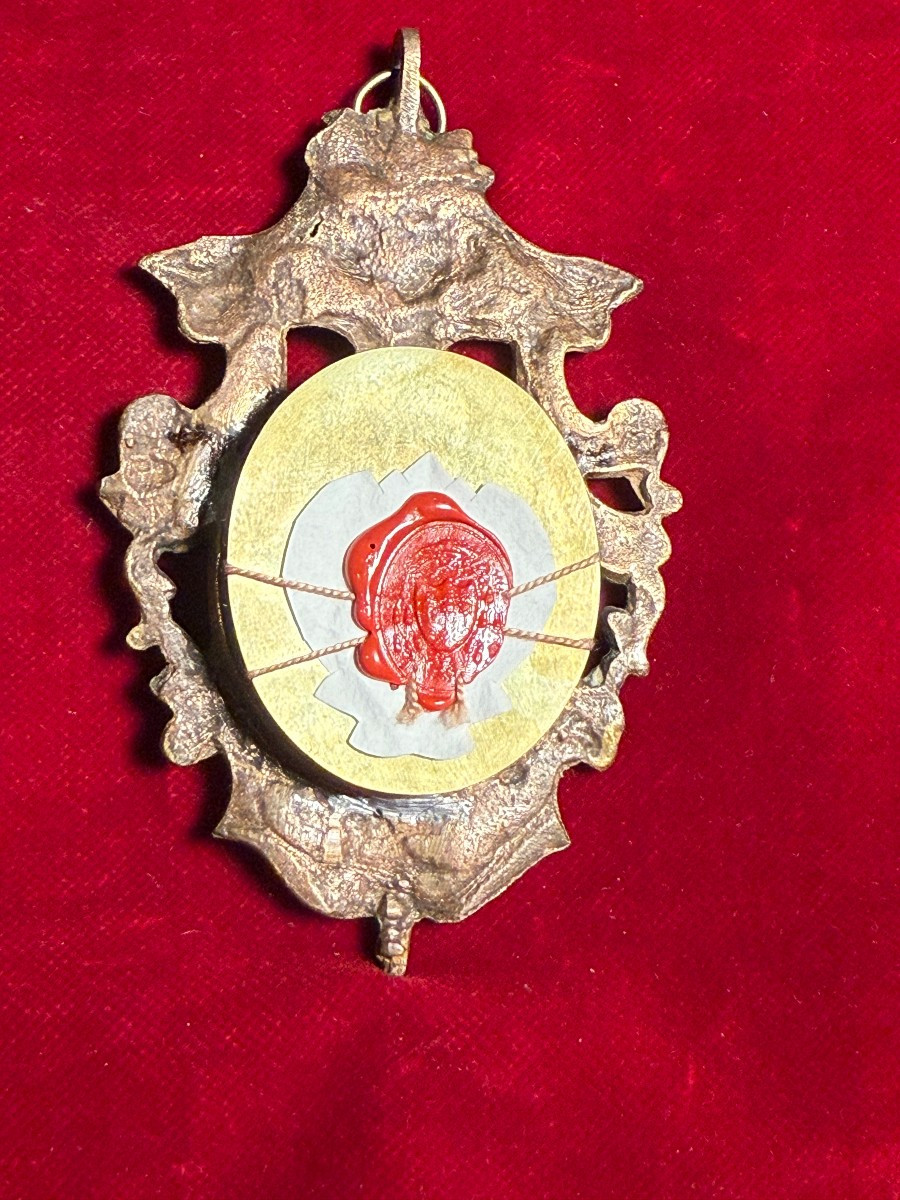 Reliquiario con framm. di 3 Santi e cioè  Francesco Saverio, Borgia, Ignazio di Loyola-photo-3