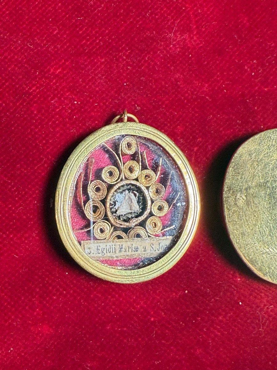 Reliquiario in ottone di Sant'Egidio Maria di San Giuseppe da Taranto 