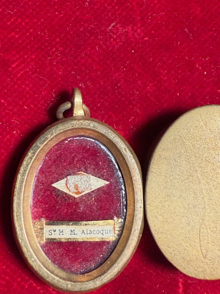 Reliquiario in ottone di Santa Margherita Maria ALACOQUE