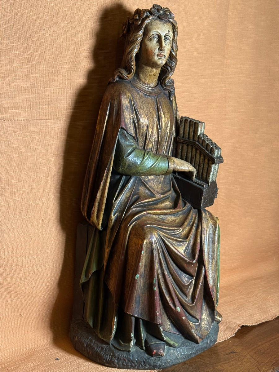 Statua intagliata dorata e policromata raffigurante S.Cecilia con organo portatile