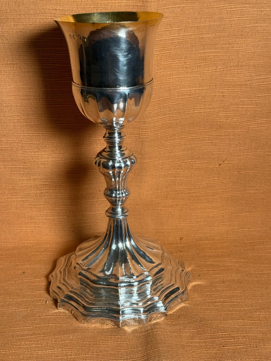 Calice  del XVIII° secolo in argento in stile veneziano con sua patena e completo di sua custod-photo-3