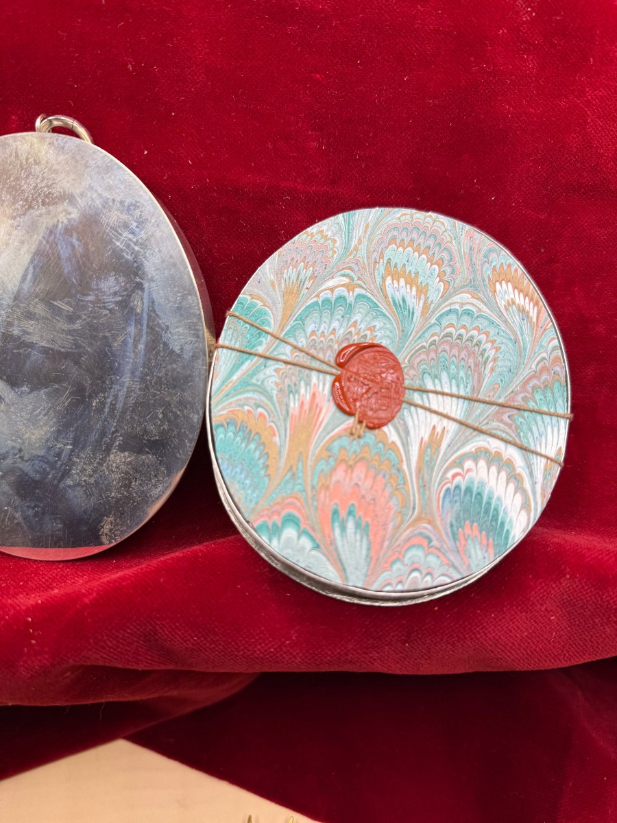 Reliquiario con frammenti di 8 santi -photo-4