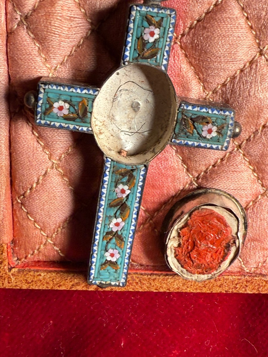 Piccola stauroteca in mosaico romano in suo astuccio in pelle-photo-3