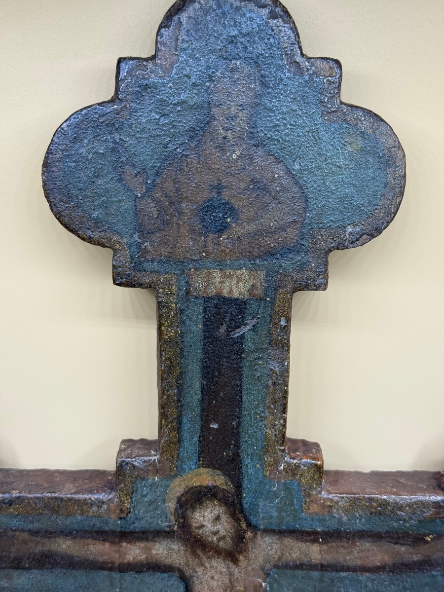 Croce trilobata in legno dipinto, proveniente dalla Toscana, della metà del XVI secolo-photo-1
