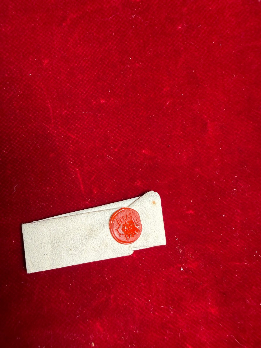 Bustina contenente le reliquie di San Filippo Neri -photo-2