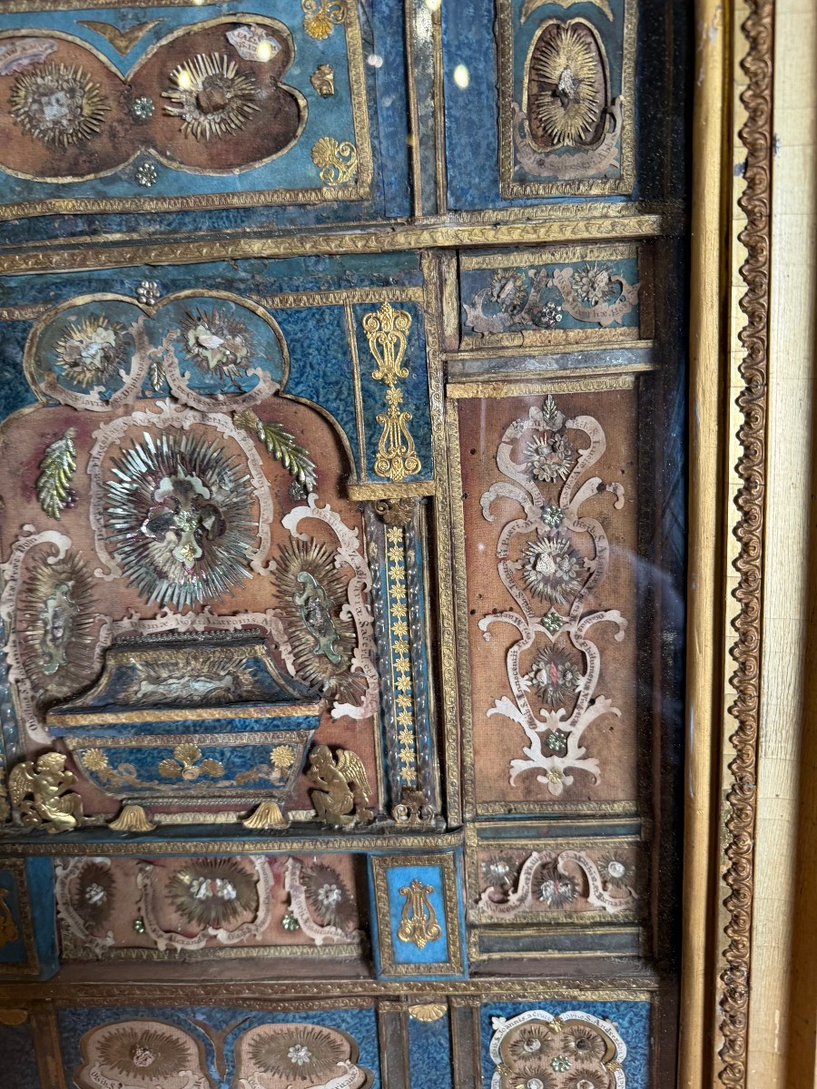 Paperolle con all'interno circa 50 frammenti di reliquie di santi-photo-4