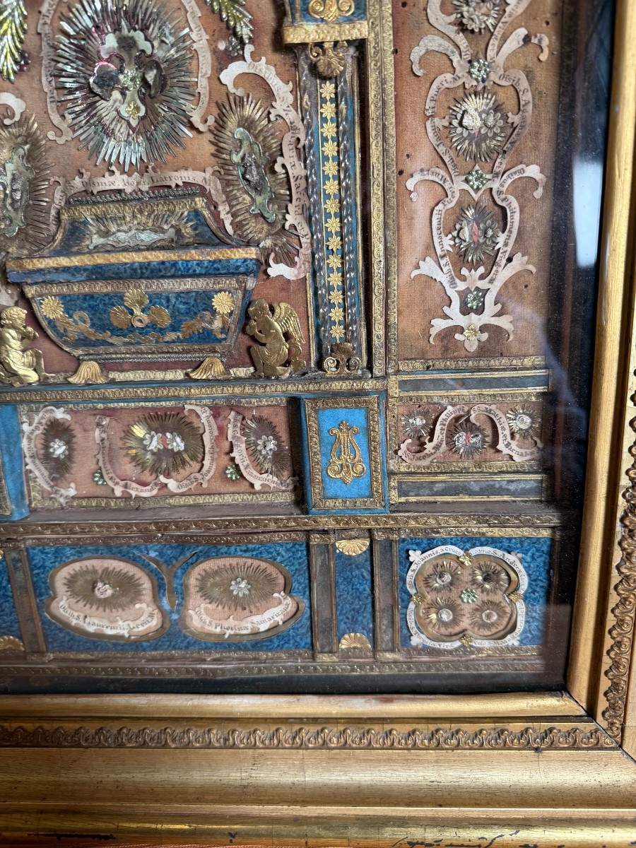 Paperolle con all'interno circa 50 frammenti di reliquie di santi-photo-2