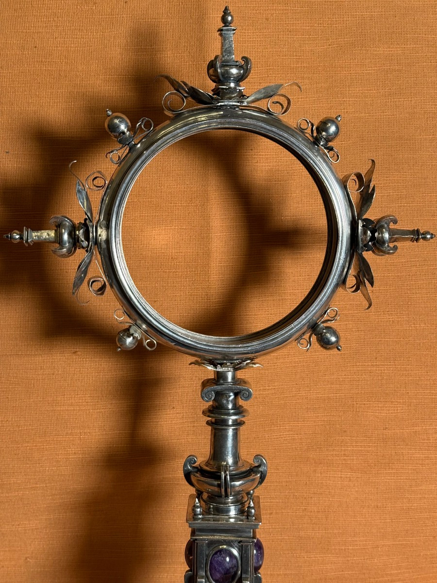 Ostensorio-reliquiario in argento sbalzato e cesellato di stile spagnolo -photo-2