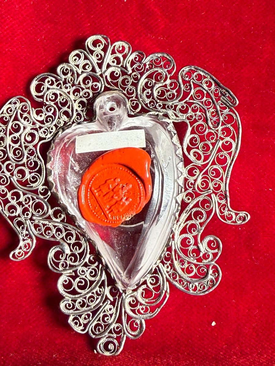 Reliquiario in filigrana d'argento e cristallo di rocca  a forma di cuore della S.Croce -photo-3