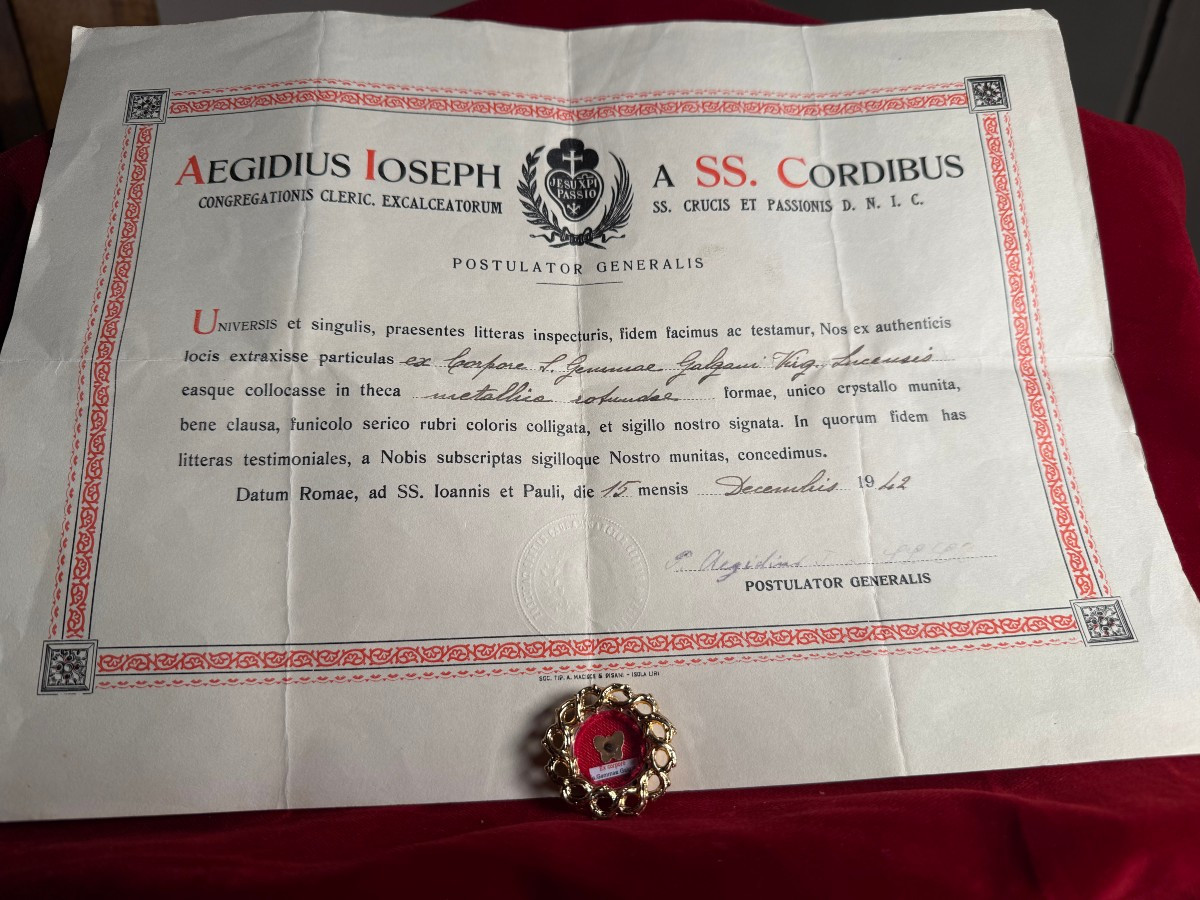 Reliquiario di S.Gemma Galgani con sua Autentica 