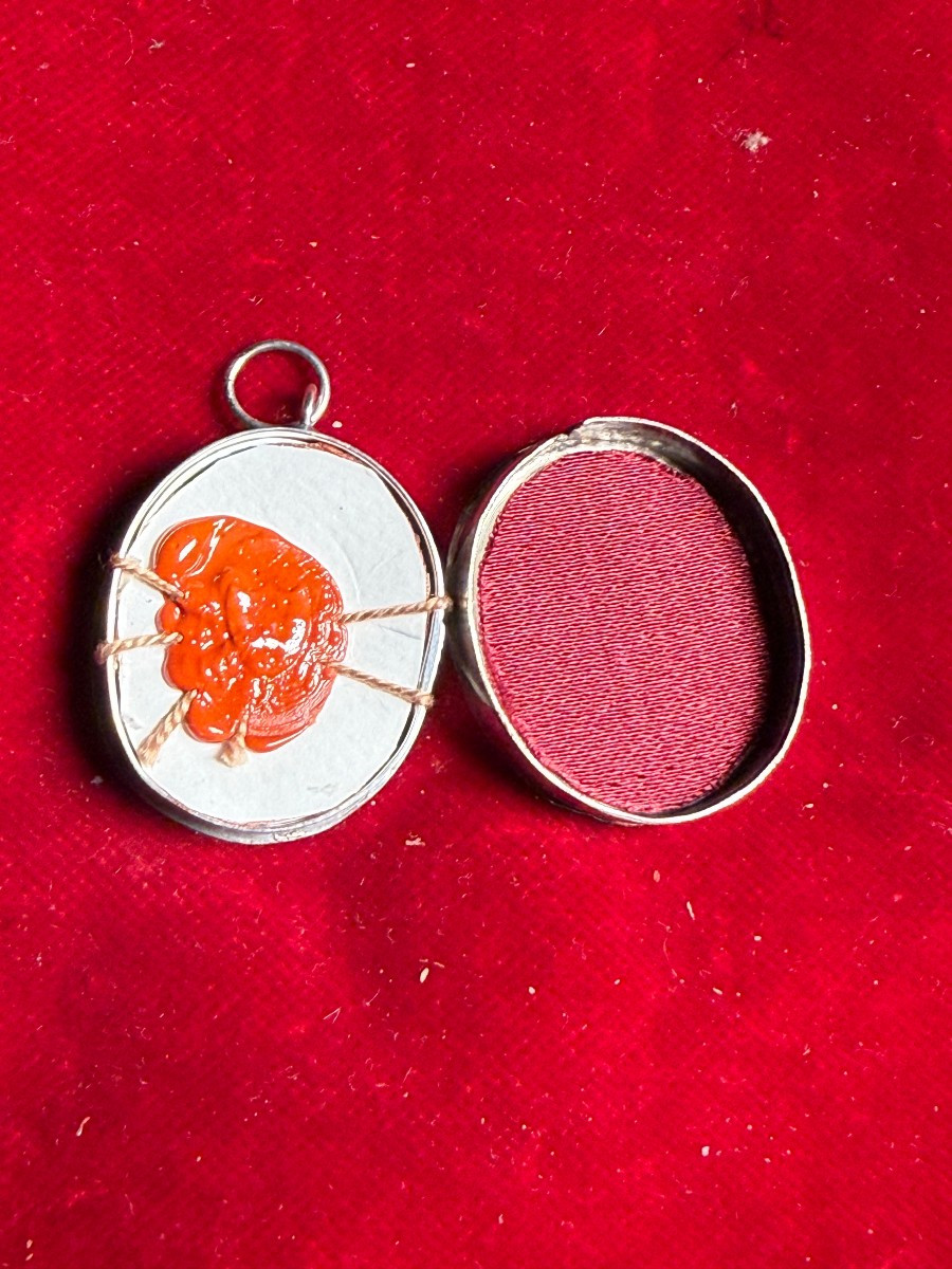 Reliquiario  d'argento con le reliquie di S.Pietro d'Alcantara -photo-2