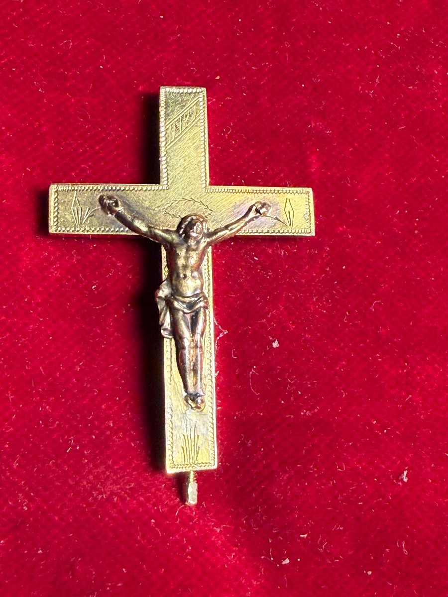 Croce reliquiario dorata al mercurio con più reliquie  