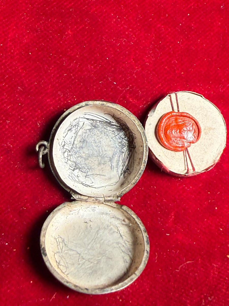 Reliquiario in argento della S.Casa di Loreto e S.Giuseppe -photo-2