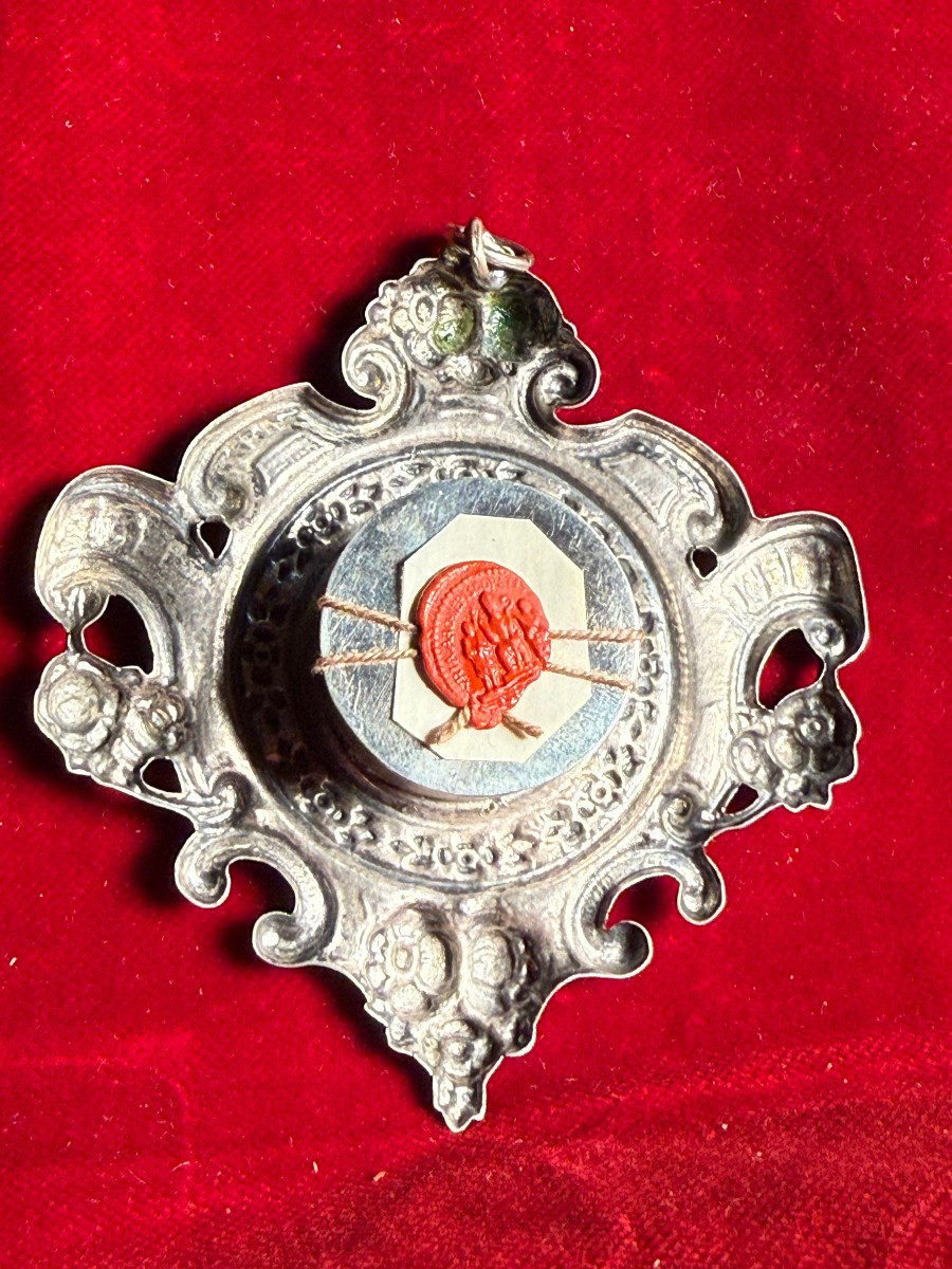 Reliquiario in argento della S.Croce di N.S.G.C. Misure cm 9 X 9-photo-2