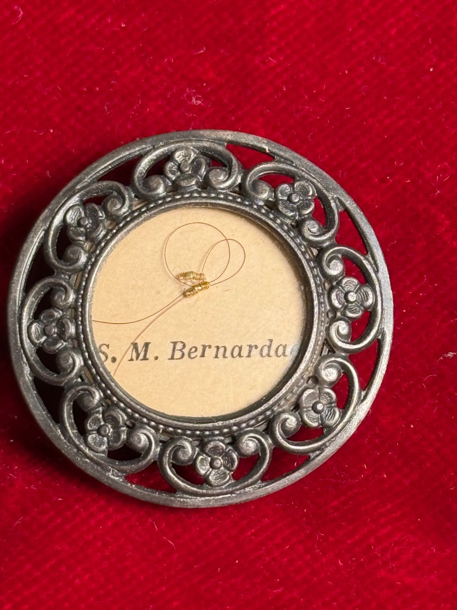 Reliquiario in argento filigranato di S.Bernadette Soubirous