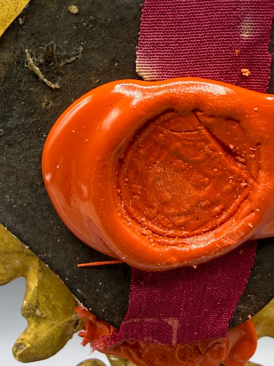 Reliquiario in legno intagliato e dorato con reliquia di S.Stefano protomartire con sua autenti-photo-4