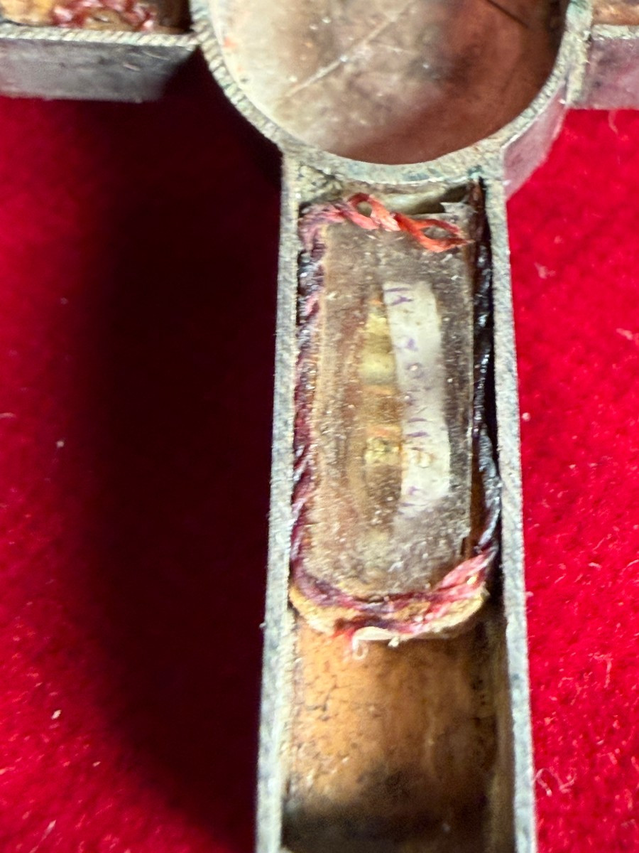 Stauroteca in argento con all'interno altre reliquie oltre alla S.Croce il tutto in sua custodi-photo-4