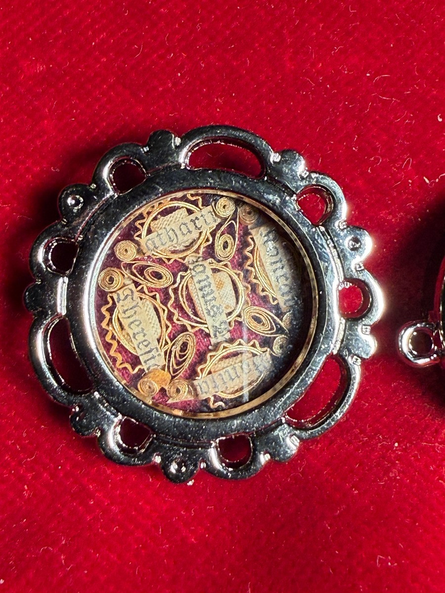 Reliquiario con reliquie di 5 santi 