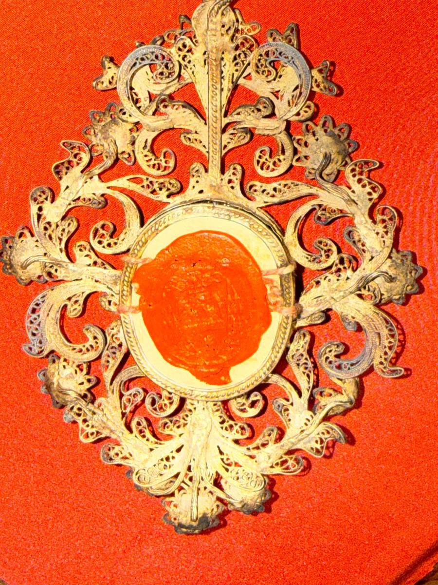 CORNICE OTTAGONALE A CASSETTA EBANIZZATA E ARRICCHITA  DA RIPORTI IN BRONZO E PIETRE DURE -photo-3