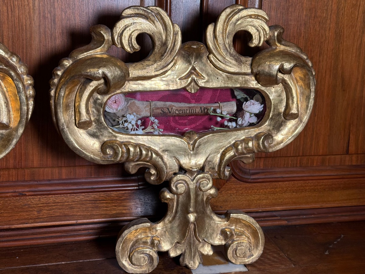 Coppia di reliquiari con le reliquie di S.Fiorenzo Vescovo e Martire e S.Vincenzino M.-photo-3